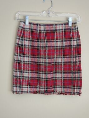 12" Across The Waist Ambitions Plaid Skirt Red